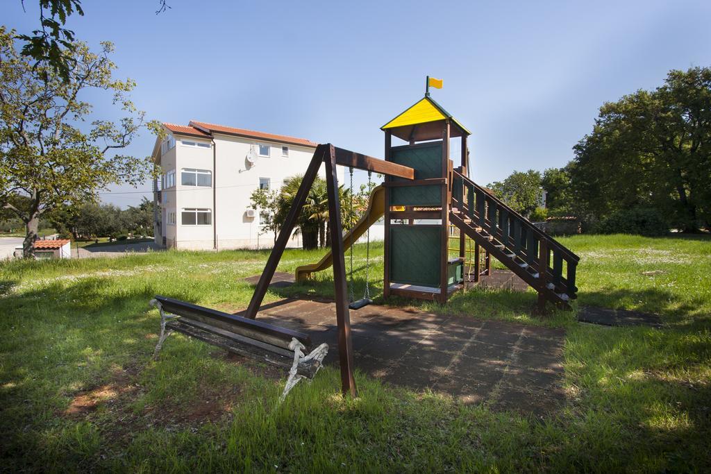 Apartments Jelena Nova Vas  Extérieur photo